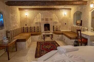 هتل Kemerhan Cave Suites