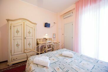 هتل Settebello B&b