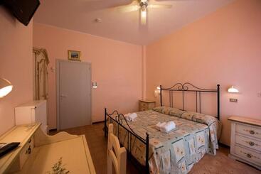 هتل Settebello B&b