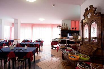 هتل Settebello B&b