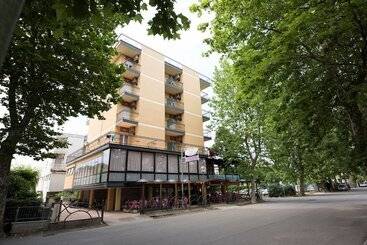 هتل Settebello B&b