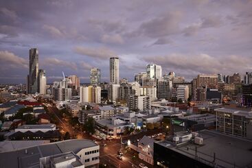 هتل The Johnson Brisbane   Art Series