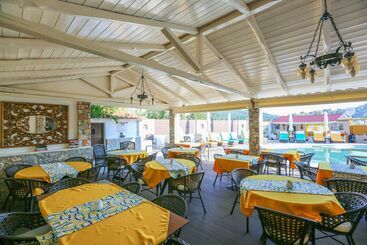 Skiathos Island Suites