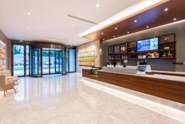 Hanting Premium Hotel Dalian Gaoxin Wanda Plaza