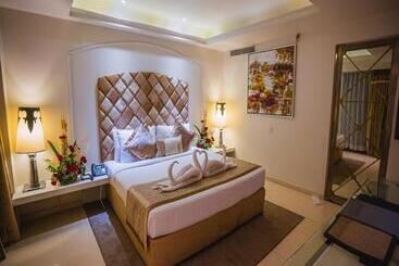 Barsana Hotel & Resort Siliguri - Siliguri