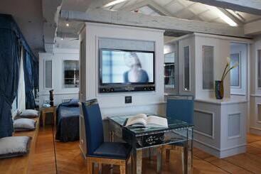 تختخواب و صبحانه Canaletto Luxury Suites San Marco Luxury