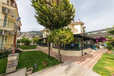 公寓式酒店 Dedeminn Garden