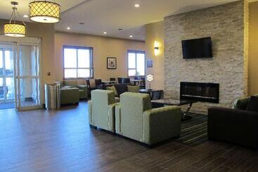 هتل Best Western Plus Moosomin