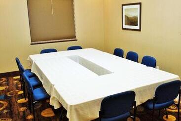 هتل Best Western Plus Moosomin