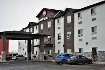 هتل Best Western Plus Moosomin