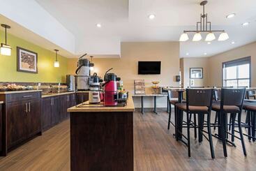 هتل Best Western Plus Moosomin
