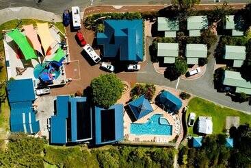 هتل Big4 Middleton Beach Holiday Park