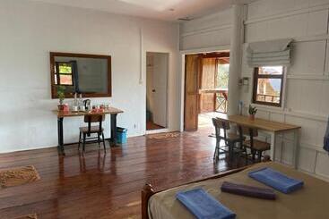 هتل Kep Lodge