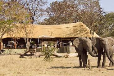 هتل Khulu Lodge