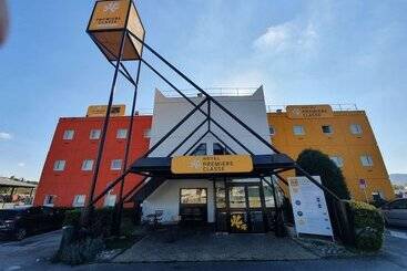 هتل Premiere Classe Valence   Bourg Les Valence