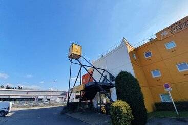 هتل Premiere Classe Valence   Bourg Les Valence