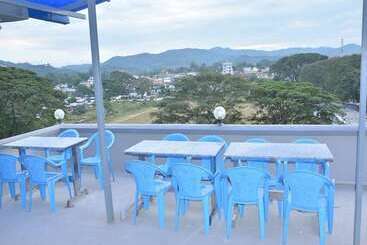 Red Dragon Hotel Hsipaw