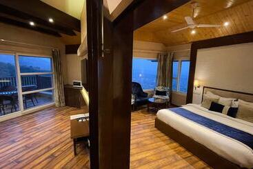 هتل Regenta Resort Exotica Dharamshala On Hilltop