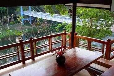 هتل Suanphet Riverview Resort
