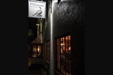 هتل The Pheasant At Neenton