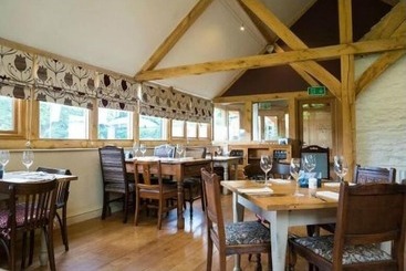 هتل The Pheasant At Neenton