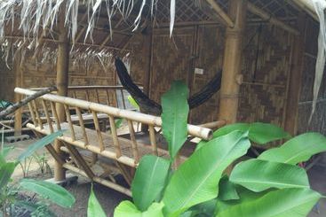 Jackie Bamboo House - Hostel
