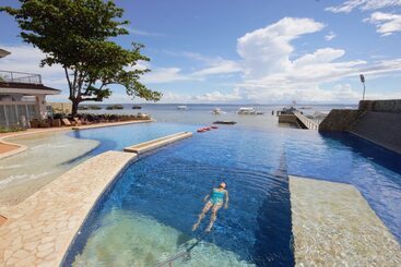 1521 Mactan Resort