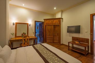 هتل Angkor Davann