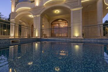 هتل Aqua View Spa Boutique