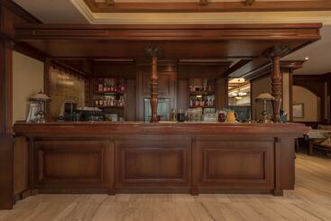هتل Aqua View Spa Boutique