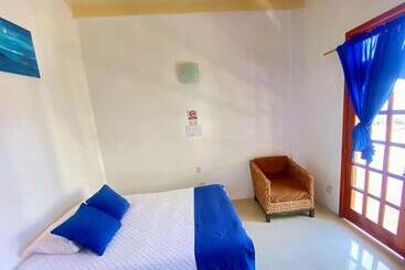 هتل Hospedaje Delfin Azul