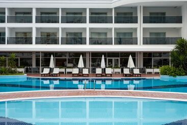 هتل Laguna Beach Alya Resort & Spa All Inclusive