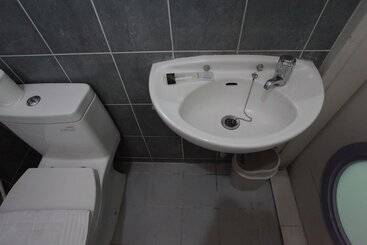 هتل Legreen Suite Tebet