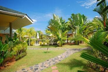 هتل Palm Garden Resort