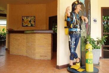 هتل Palm Garden Resort