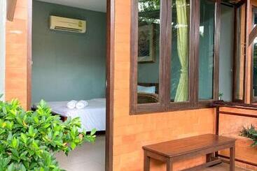 هتل Phuket Siam Villas   Sha Plus