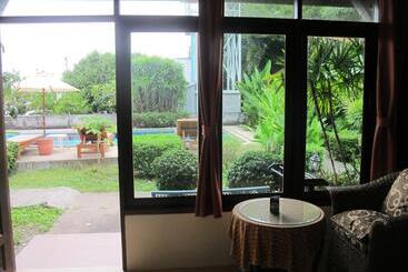 هتل Phuket Siam Villas   Sha Plus