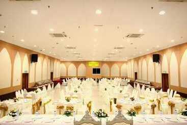 Th Hotel Kelana Jaya