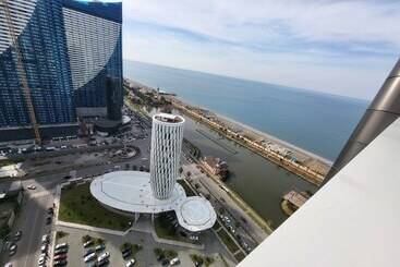 Alliance Palace Courtyard Sea View