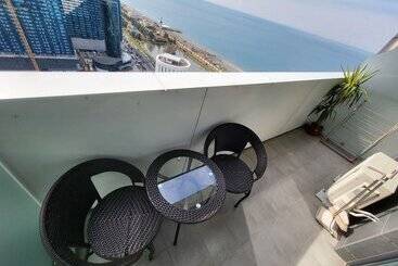 Alliance Palace Courtyard Sea View