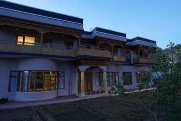 هتل Bergo Residency Leh