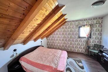 پانسیون Casa Maria