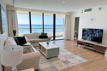 هتل Alupang Beach Tower, Upgraded Units