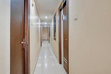 هتل Flagship The Hangout Residency Inn