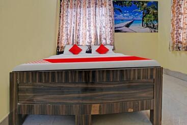 هتل Flagship The Hangout Residency Inn