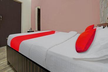 هتل Flagship The Hangout Residency Inn