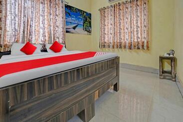 هتل Flagship The Hangout Residency Inn