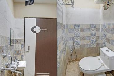 هتل Flagship The Hangout Residency Inn