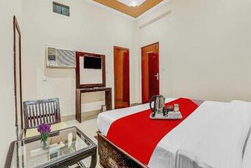 هتل Flagship Shiv Ganga Home Stay