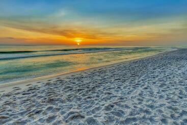 هتل Grand Panama Beach Resort Tower 1 Unit 1708